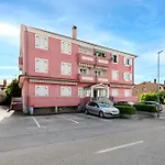 Apartman Nevera Adults Only